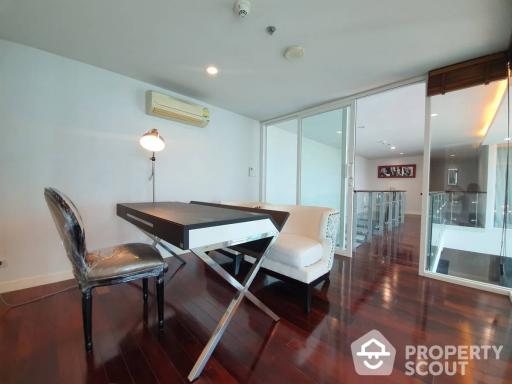 4-BR Condo at Circle Condominium near MRT Phetchaburi (ID 515679)