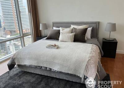 2-BR Condo at Fullerton Sukhumvit near BTS Ekkamai