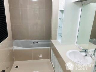 4-BR Townhouse near MRT Phetchaburi (ID 512935)