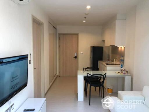 1-BR Condo at Rhythm Sukhumvit 42 near BTS Ekkamai