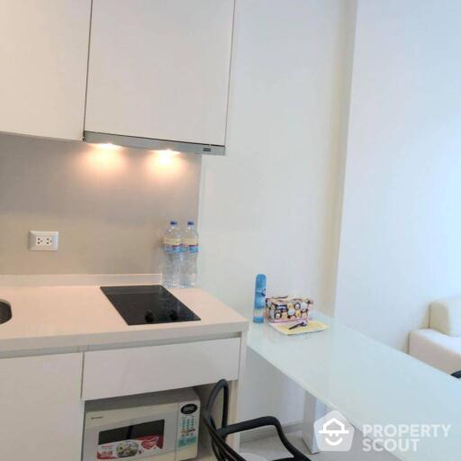 1-BR Condo at Rhythm Sukhumvit 42 near BTS Ekkamai