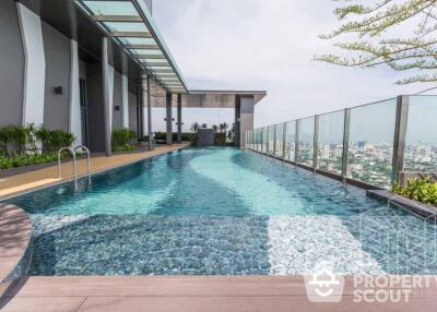 1-BR Condo at Rhythm Sukhumvit 42 near BTS Ekkamai