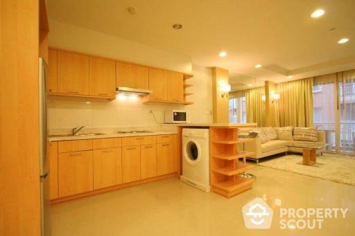 2-BR Condo at The Rise Sukhumvit 39 near BTS Phrom Phong (ID 514845)