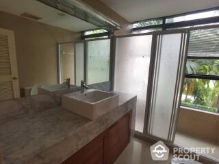 2-BR Condo at New House Condominium near BTS Chit Lom (ID 513722)