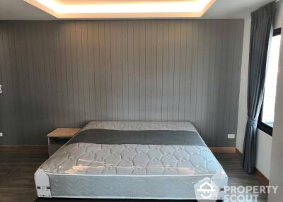 2-BR Apt. near MRT Phetchaburi (ID 511379)