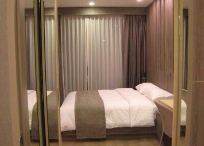 1-BR Condo at Trapezo Sukhumvit 16 near MRT Queen Sirikit National Convention Centre