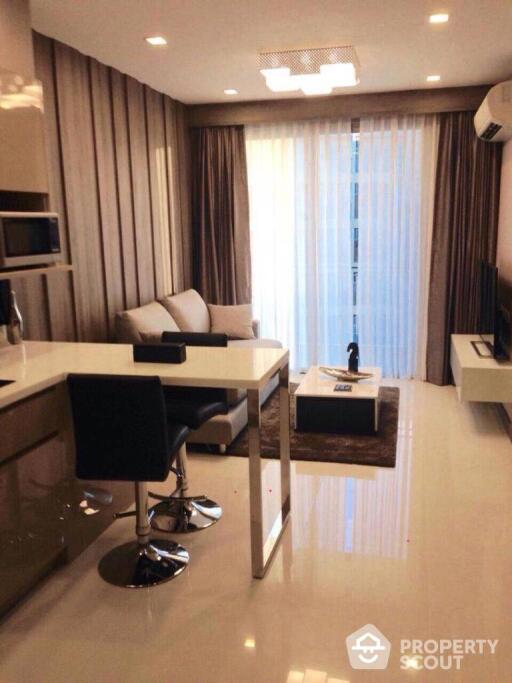 1-BR Condo at Trapezo Sukhumvit 16 near MRT Queen Sirikit National Convention Centre