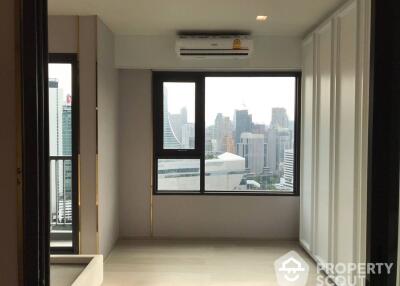 1-BR Condo at Life One Wireless near BTS Phloen Chit