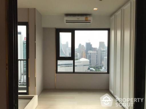 1-BR Condo at Life One Wireless near BTS Phloen Chit