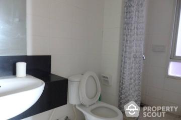 1-BR Condo at Sukhumvit Plus near BTS Phra Khanong