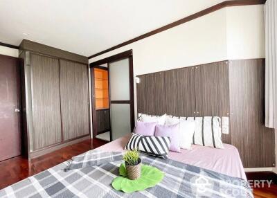 3-BR Apt. near BTS Phrom Phong