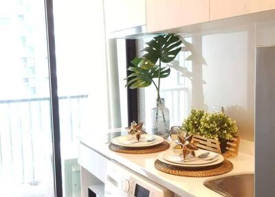 1-BR Condo at Life Asoke - Rama 9 near MRT Phra Ram 9 (ID 511787)