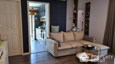 2-BR Condo at Life @ Sathorn 10 near BTS Chong Nonsi