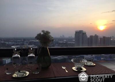 1-BR Condo at Rhythm Sukhumvit 44/1 near BTS Phra Khanong (ID 511959)