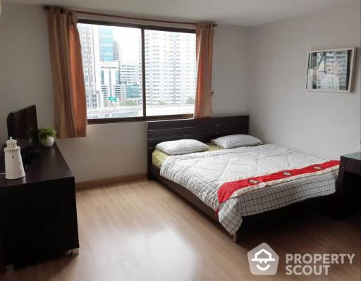 2-BR Condo at Park Pleonjit Condominium near BTS Phloen Chit (ID 514718)