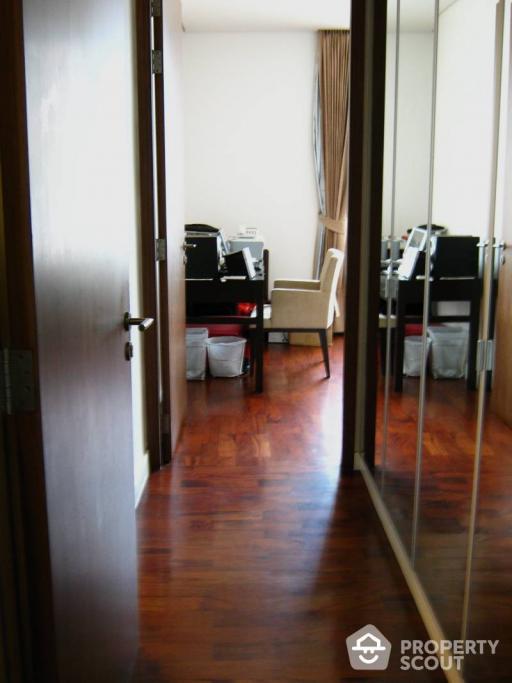 3-BR Apt. near BTS Asok (ID 514830)