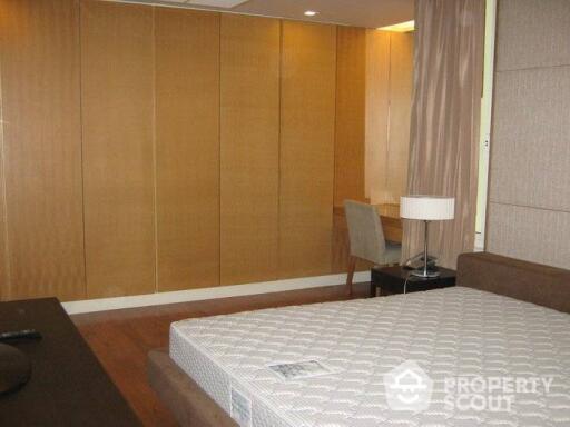 2-BR Apt. near BTS Asok (ID 509941)