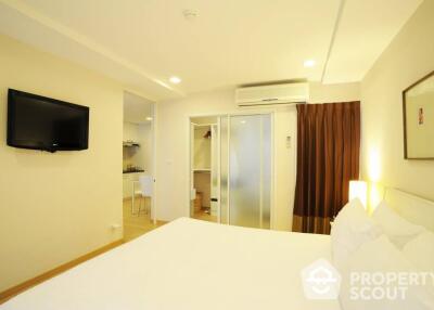 1-BR Condo near MRT Lumphini (ID 512140)