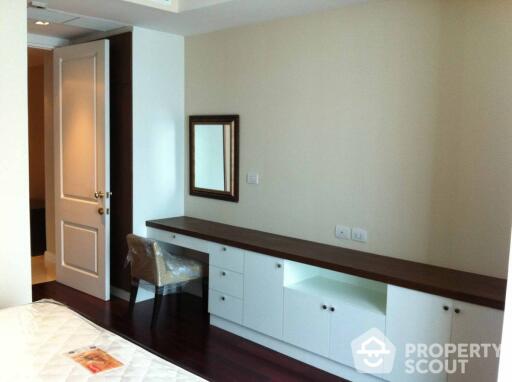 3-BR Condo at Athenee Residence near BTS Phloen Chit (ID 465597)