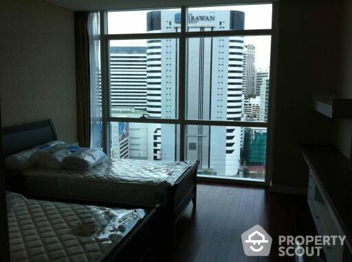 3-BR Condo at Athenee Residence near BTS Phloen Chit (ID 465597)