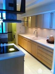 3-BR Condo at Athenee Residence near BTS Phloen Chit (ID 465597)