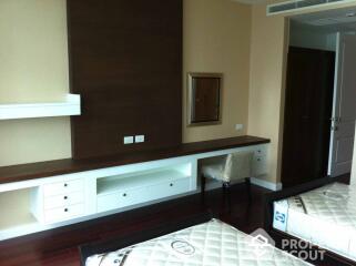 3-BR Condo at Athenee Residence near BTS Phloen Chit (ID 465597)