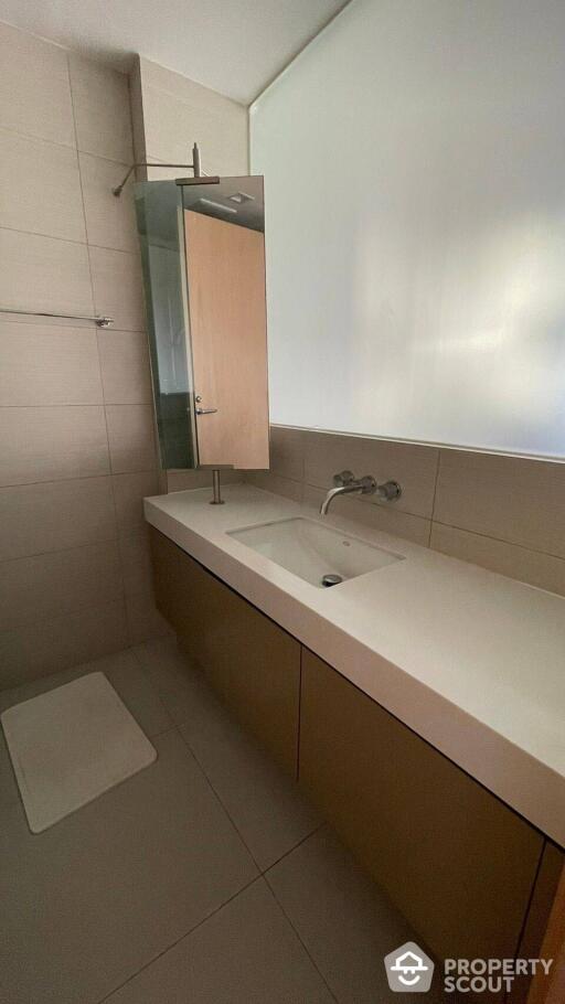 1-BR Condo at Siri At Sukhumvit near BTS Thong Lor