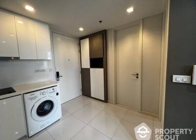 2-BR Condo at Nara 9 Sathorn-Narathiwas near BTS Chong Nonsi