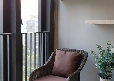 1-BR Condo at Beatniq Sukhumvit 32 near BTS Thong Lor