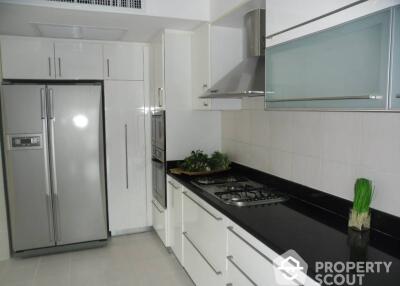 3-BR Apt. near BTS Phrom Phong (ID 511199)