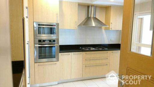 3-BR Apt. near BTS Phrom Phong (ID 511198)