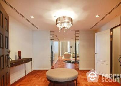 4-BR Penthouse at Baan Suanpetch Condominium near BTS Phrom Phong