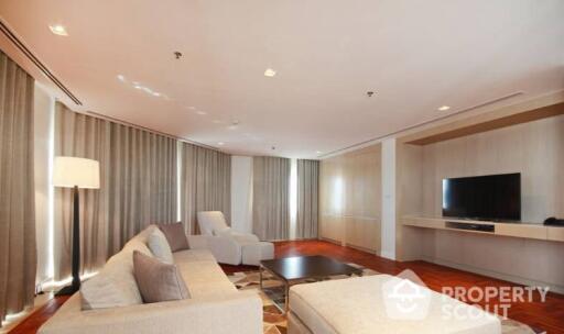 4-BR Penthouse at Baan Suanpetch Condominium near BTS Phrom Phong