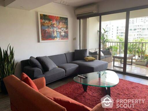 3-BR Condo at Baan Prida Condominium near BTS Nana