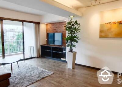 3-BR Condo at Baan Prida Condominium near BTS Nana