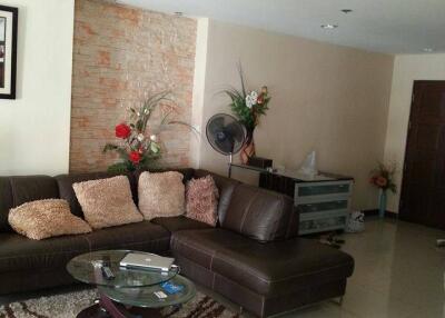 2-BR Condo at Wittayu Complex near BTS Phloen Chit (ID 513090)