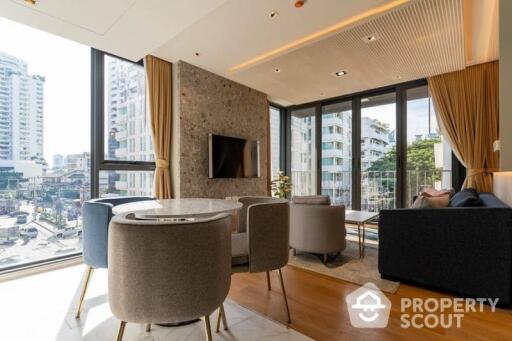 2-BR Condo at 111 Residence Luxury near MRT Phetchaburi