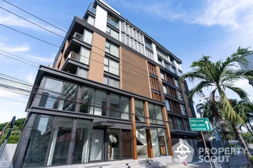 2-BR Condo at 111 Residence Luxury near MRT Phetchaburi