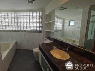 3-BR Condo at Bt Residence near BTS Nana (ID 515159)