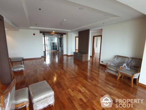 3-BR Condo at Bt Residence near BTS Nana (ID 515159)