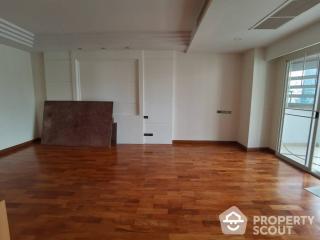 3-BR Condo at Bt Residence near BTS Nana (ID 515159)