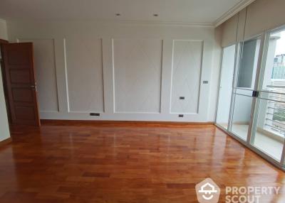 3-BR Condo at Bt Residence near BTS Nana (ID 515159)