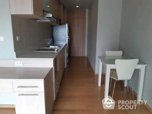 1-BR Condo at Noble Revent near BTS Phaya Thai (ID 391631)