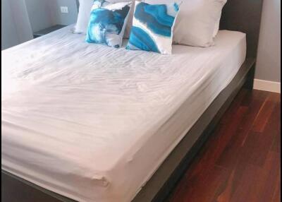 2-BR Condo at Circle Condominium near MRT Phetchaburi (ID 375255)