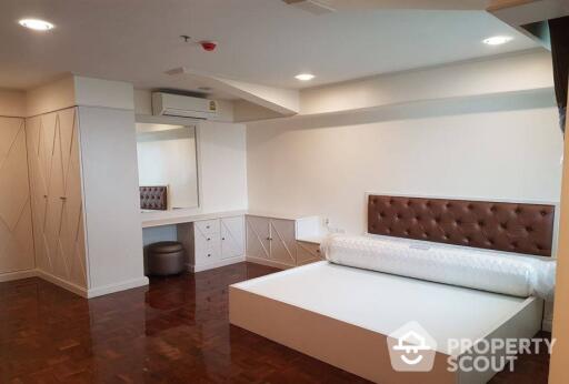 3-BR Apt. near BTS Phrom Phong (ID 511455)