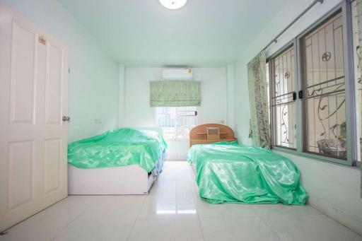 Charming House with 3 Bedrooms in Nong Phueng, Saraphi