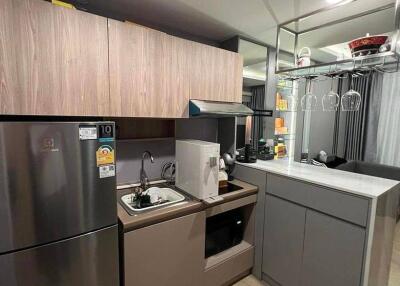 1-BR Condo at The Excel Hideaway Sukhumvit 50 near BTS Phra Khanong