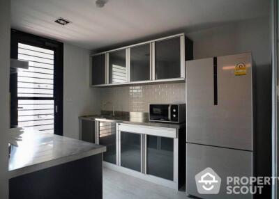 3-BR Apt. near MRT Phetchaburi (ID 512240)