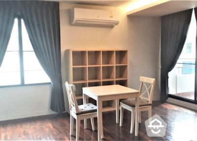 1-BR Apt. near MRT Phetchaburi (ID 511266)