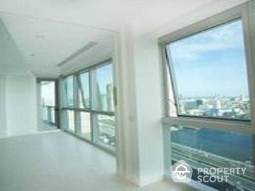 2-BR Condo at The River Condominium near BTS Saphan Taksin (ID 510358)